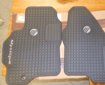 TAPETES DE ASSOALHO DIANTEIROS TRUFA ESCURA MÉDIA MERCURY MYSTIQUE 1998 2000 - Imagem 1 de 4