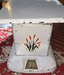 Antique Steel Scale Distressed White Enamel Cattail Design 7x7" Weighs Good - Picture 1 of 8