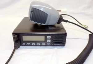 Kenwood TK-6110 - mobile radio - 35-50 MHz - 70W - lowband - 8m Band - Bild 1 von 7
