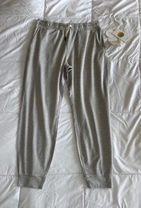 New Vuori Performance Jogger, Size Small Pale Grey Heather 25” Drawstring NWT - Picture 1 of 10