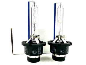 2 New fits OEM D2S 8000K 85122 66240 66040 HID Xenon Headlight Bulbs Set 35W - Picture 1 of 2