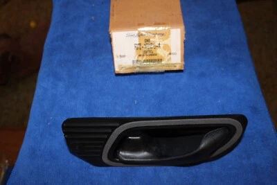 NOS 1993 1994 1995 1996 1997 1998 1999 2000 FORD RANGER LH INSIDE DOOR HANDLE - Image 1 of 4