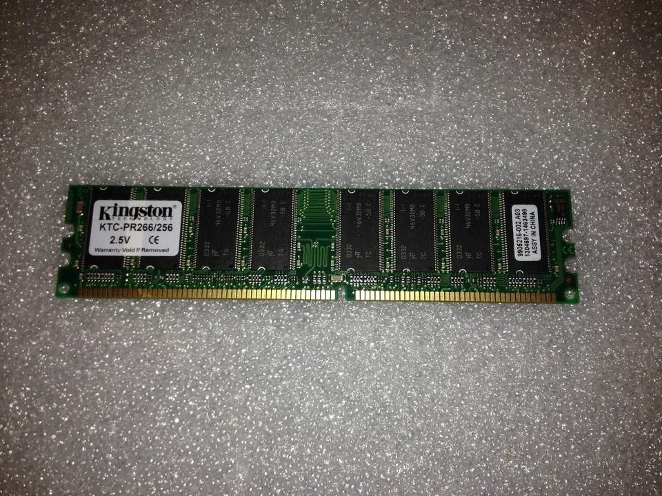 Memoria DDR Kingston KTC-PR266/256 256MB PC2100 DDR-266MHz CL2.5 184 Pin - Immagine 1 di 1