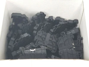 BOX OF 76 NEW EATON CUTLER HAMMER C383ES35N SCREWLESS END STOPS - Picture 1 of 2