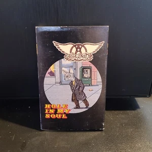 Aerosmith - Hole In My Soul 1997 Cassette Single Rock Nine Lives - Picture 1 of 3