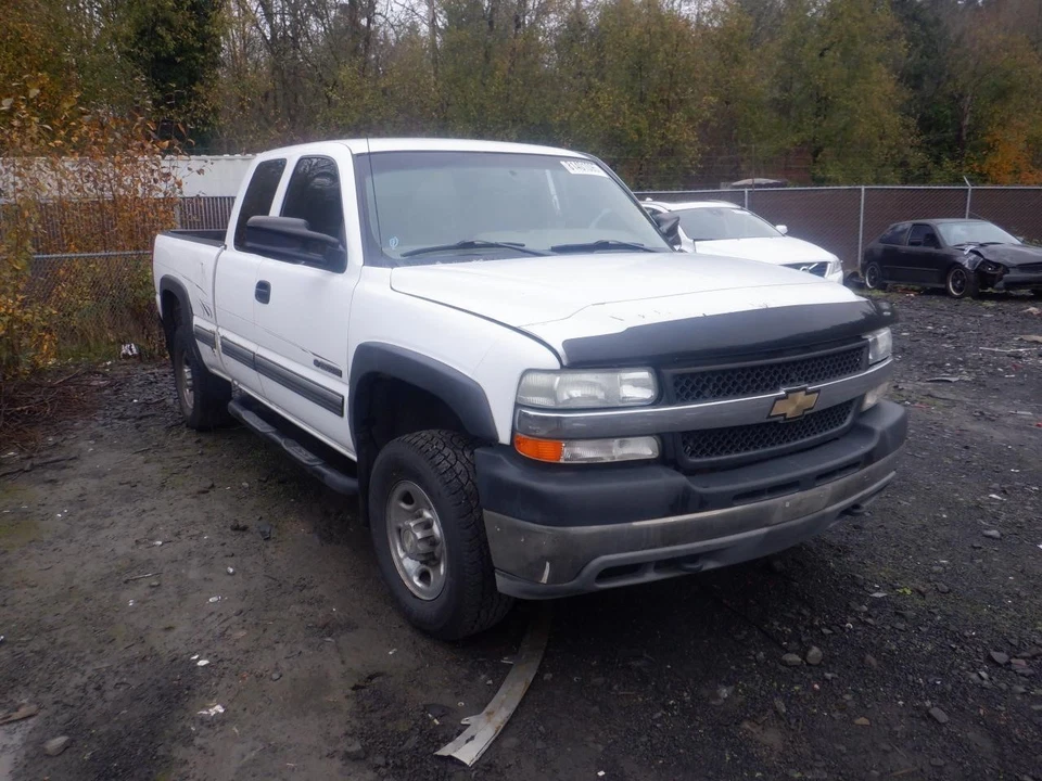 Medidor de velocímetro usado se adapta a: Chevrolet Silverado 2500 2002 camioneta clúster MPH EE. UU. Foto 1 de 4