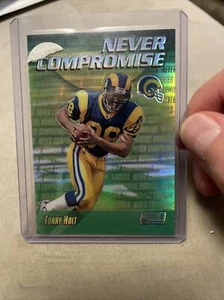 Torry Holt 1999 Topps Stadium Club Chrome Refractor LA Rams NFL Card - Picture 1 of 2
