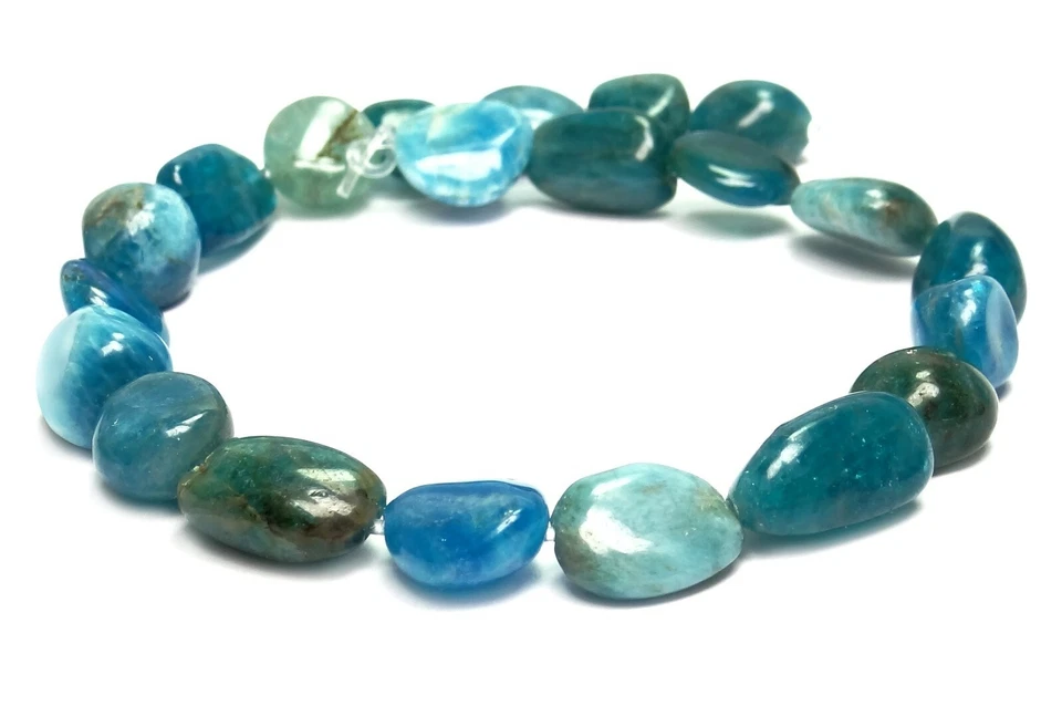 😏 Apatit rundlich ovale Nuggets ca. 7 bis 12 mm Edelsteinperlen 20 cm Strang 😉 - Bild 1 von 1