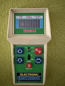 1978 Coleco Football Electronic Quarterback Handheld Game - TESTED WORKS - Picture 1 of 4