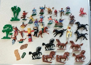 Gemischte Timpo Bergen W Germany Swop It Wild West Plastik Figuren Gelände Lot - Bild 1 von 13