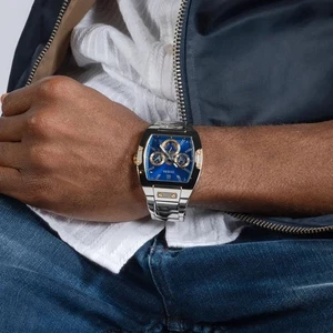 GUESS Men's 43mm Watch - Silver Tone Bracelet Blue Dial Silver Tone Case - Picture 1 of 2