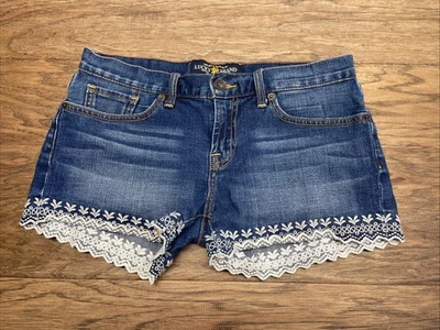 Lucky Brand Riley Medium Wash Denim Shorts Woman's Size 4 Floral Accents KG JD - Image 1 of 4