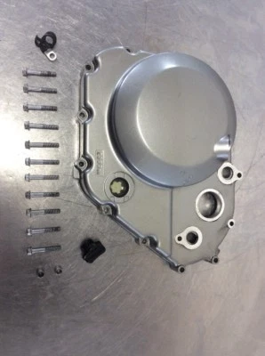 SUZUKI SV650S SV650 SV 650 06 05 07 08 2006 CAJA MOTOR CUBIERTA EMBRAGUE + PERNOS Foto 1 de 3