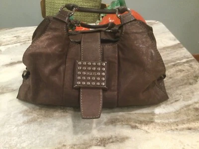 Сумка для малышей Tilda коричневая блестящая нубук с заклепками. - Изображение 1 из 4