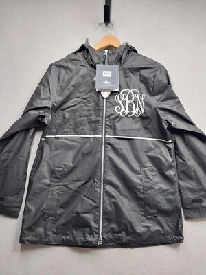 Chaqueta de Lluvia Reflectante Charles River Para Mujer Talla Grande Logo SBN Negra Cremallera Capucha  Foto 1 de 4