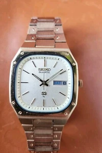 Seiko Vintage Square Watch Men Gold Tone White Dial Day Date 7123-5359 - WORKS! - Picture 1 of 9