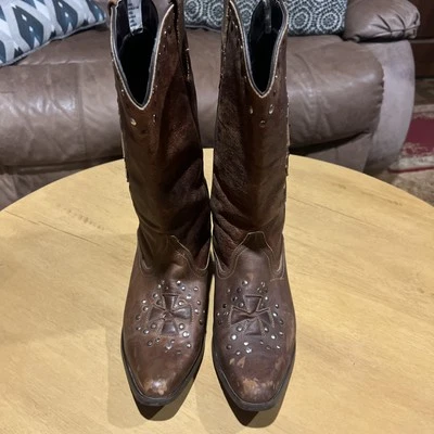 Botas occidentales Oak Tree Farms de cuero marrón con tachuelas a mitad de la pantorrilla - para mujer talla 8,5 Foto 1 de 4