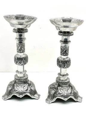 "Par de candelabros cónicos pesados de 11"" de metal plateado estilo barroco de colección" Foto 1 de 4