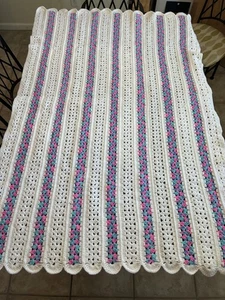 WHITE TURQUOISE PINK AND A BIT OF PURPLE HAND CROCHETED AFGHAN APPROX 53" X 74" - Picture 1 of 6