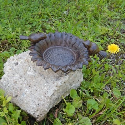 Pequeño Alimentador de Pájaros encaramados Girasol de Hierro Fundido Independiente Jardín Porche Decoración Foto 1 de 4