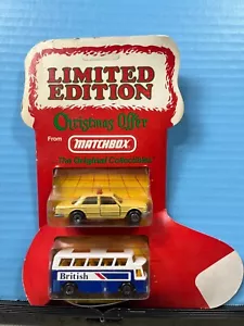 1/64 MATCHBOX LIMITED EDITION FROM 1983 CHRISTMAS OFFER 2 CAR SET BUS & TAXI - Picture 1 of 2