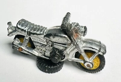 Vintage Chrome Motorcycle Small Bike Unbranded Toy Made In Hong Kong 1/64 - Image 1 of 4