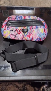 New Without Tags girls Betsey Johnson Belks pocketbook with phone carrier - Picture 1 of 20