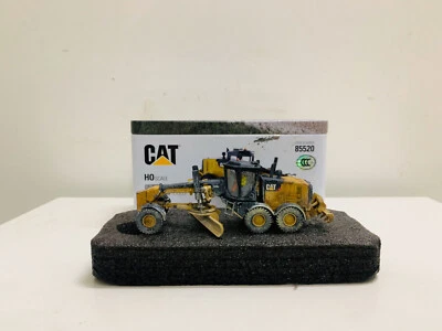 Cat 12M3 Motor Grader Muddy Edition 1/87 HO Scale Metal By Diecast Masters 85520 - Image 1 of 4