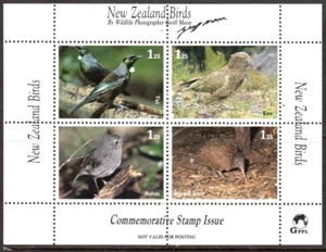 NEW ZEALAND Cinderella 1990's GPPL Commemerative Local Print Native Birds MNH - Picture 1 of 2