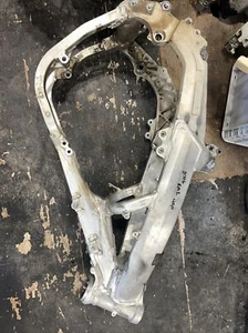 2006 06 Suzuki Rmz450 Rmz 450 Main Frame Assembly Chassis Body Support  - Picture 1 of 4