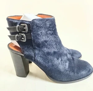 Madewell Size 7 Ankle Booties Boots Navy Blue Calf Hair Stacked 3.5" Block Heel - Picture 1 of 11