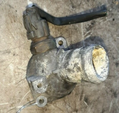 97-99 Acura 2.3 CL Coolant / Thermostat Housing Outlet Cover - Image 1 of 4