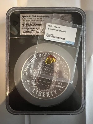 2019-P 5 OZ  SILVER APOLLO 11 PF70 COIN CHARLIE DUKE And Space Flown Kapton Foil - Image 1 of 4