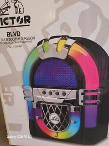 Tolle Victor Blvd Mini Bluetooth Jukebox Neu im Karton - Bild 1 von 1