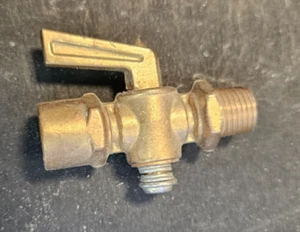 AAXION AIR TANK DRIAN VALVE 1/4" V-420P-4-4 - Picture 1 of 4