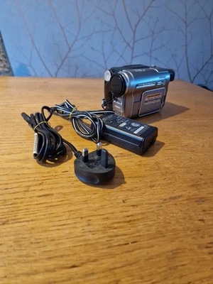 Sony NTSC Camcorder Standard 8/Hi8/Digital8 Video Transfer (DCR-TRV480) Tested - Image 1 of 4