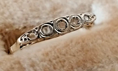 Антикварное обручальное кольцо из желтого золота 14 карат с 5 камнями кварцем георгианской огранки размер 8,5 - Изображение 1 из 4