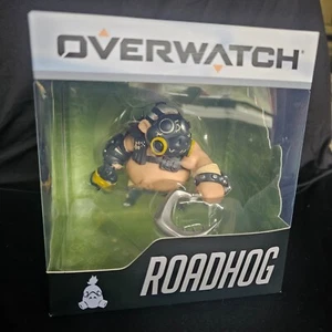 Overwatch ROADHOG Vinyl Action Figure Cute But Deadly Blizzard 2018 - 3.5" - Picture 1 of 3