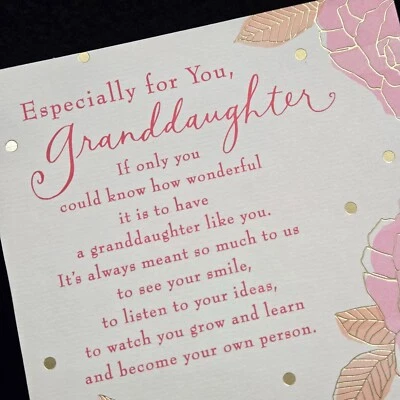 Tarjeta de cumpleaños. Nieta. Rosa. Floral. Flor con sobre. Sello Foto 1 de 4