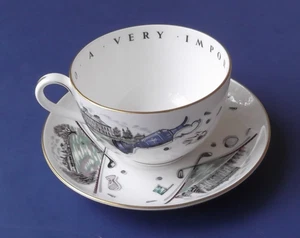 Taza y platillo Royal Worcester de gran tamaño "para una persona muy importante" - Golf - Imagen 1 de 4