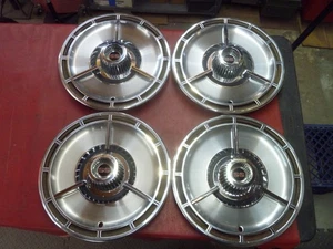 VINTAGE 1964 CHEVY CHEVELLE NOVA IMPALA SS SPINNER HUBCAPS WHEEL COVERS - Picture 1 of 11