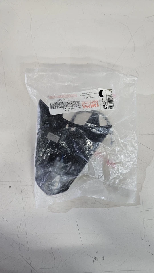 YAMAHA OEM LICENCE LIGHT UNIT 1CD-H4745-01-00 | Zuma 50F / 50FX 2014–2019 Foto 1 de 4