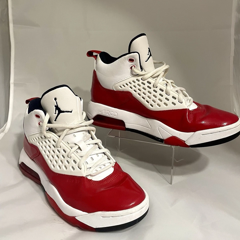 Nike Air Jordan Max Aura 2 Red White Black Youth 7 US (EU 40) - Used Air Max - Image 1 of 4