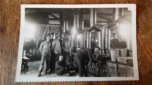 WWI RPPC POSTCARD PHOTOGRAPH BRITISH ARMY KITCHEN / CANTEEN WW1 - Picture 1 of 4