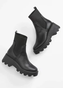 New! NIB Dolce Vita Villa Chelsea Black Leather Lug Combat Boot 6.5 - Picture 1 of 9