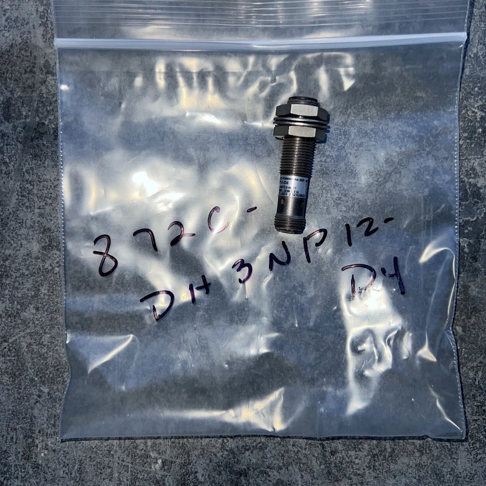 Allen-Bradley 872C-DH3NP12-D4 Inductive proximity Sensor switch New No Bag - Image 1 of 1