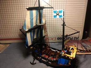 Lego Pirates 6274 - Caribbean Clipper - 100% complete with instructions - Picture 1 of 9