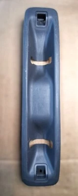 Cubierta de riel de anclaje de asiento de tercera fila Lexus GX470 2003-2009 61514-60030 OEM / para 1 pieza Foto 1 de 4