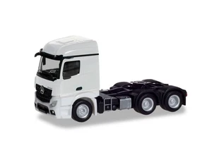 Herpa 309905 Mercedes-Benz Arocs Streamspace 2.3 Zugmaschine3-achs, weiß - Bild 1 von 1