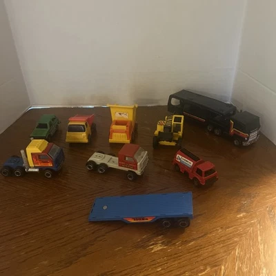 Lot of 9 Vintage Work Trucks and Trucks Toys Plastic and Diecast - Image 1 of 4